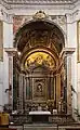 The altare maggiore in the main chapel