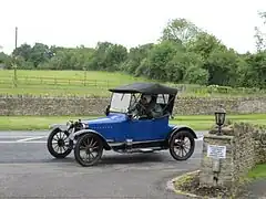 1916 Saxon Model 14 Runabout4-cylinder Continental engine