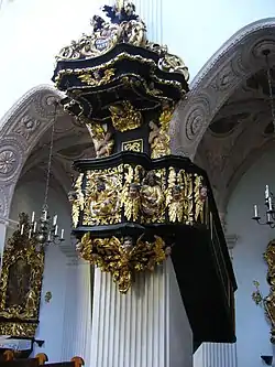 Abbey church: pulpit