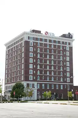 Image 16Severs Hotel Building, located in downtown Muskogee, Oklahoma (from List of municipalities in Oklahoma)