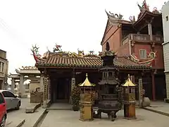 A small folk temple in Shuitou