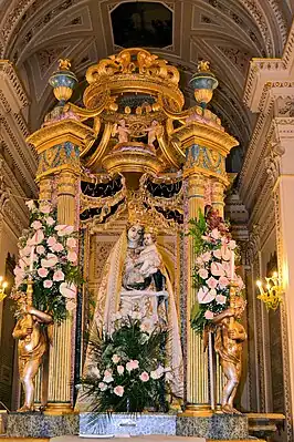 Antonello Gagini's statue, Our Lady of the Audience