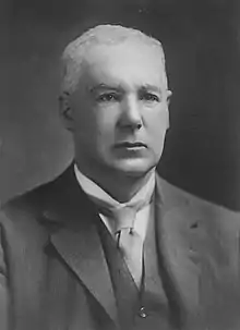 Francis Bellserved 1925