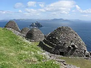 Clocháns; dry-stone huts with corbel roofs