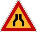 Narrow carriageway