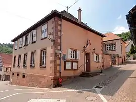 The town hall in Saint-Jean-Saverne