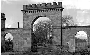 Stanecastle gate 1965