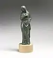 Statuette of a woman