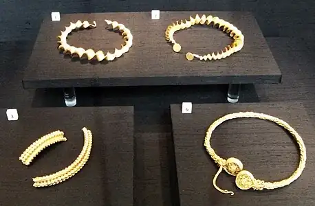 Stirling Torcs