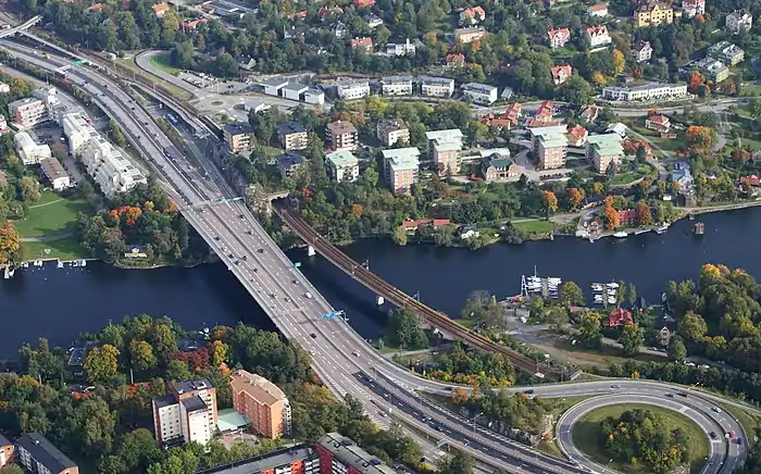 The E18 crossing the Stocksundet between Stockholm and Kapellskär