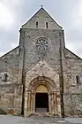 Facade and portal of the Saint Thomas of Canterbury church