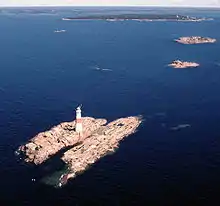 Image 3A light house on Jussarö (from List of islands of Finland)