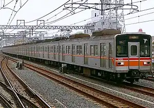 Tōyō Rapid 1000 series in September 2006