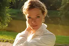 Tamara Arciuch as Karolina