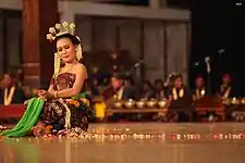 A srimpi dhempel dance performance, choreography by King Pakubuwono VII of Surakarta