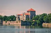 Tata Castle