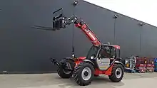 3 tonne Telehandler with stabiliser legs