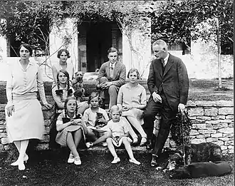 The Mitford family 1928; Front row, L to R, mother (Sydney Bowles),  Unity, Jessica and Deborah, father (David Freeman-Mitford, 2nd Baron Redesdale); middle row, Diana and Pamela ; back row, Nancy and Tom.