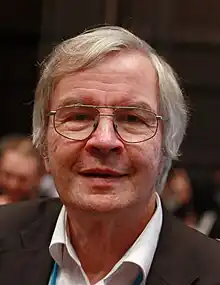 Theodor W. Hänsch received the Nobel Prize in Physics in 2005.