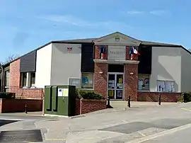 The town hall in Thury-sous-Clermont