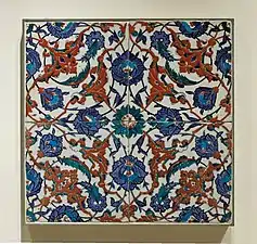 Flower-pattern tile from Iznik, Turkey, from the second half of the 16th century.