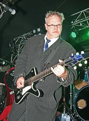 Tim Smith of Cardiacs.jpg