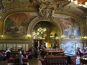 The Train Bleu café in the Gare de Lyon, in the ornate Belle Époque style (1902)