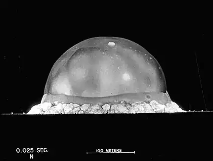 Image 10The atomic bomb ushered in "Big Science" in physics. (from History of science)