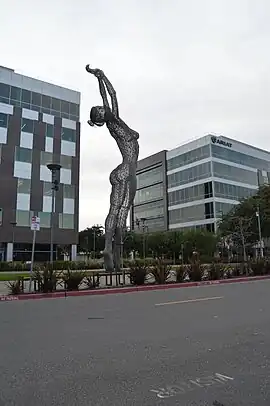 statue in San Leandro