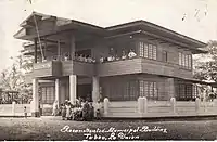 Tubao Municipal Building, built in the late 1940s under the incumbency of Mayor Gregorio Mapalo, Sr. and lasted until the early 1960s.