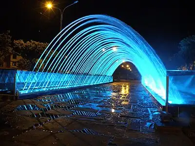 Tunnel of desires in the El Paseo de Aguas