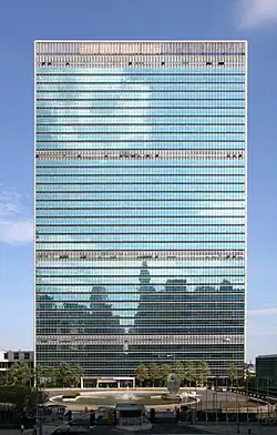 United Nations Secretariat Building, reflecting International design