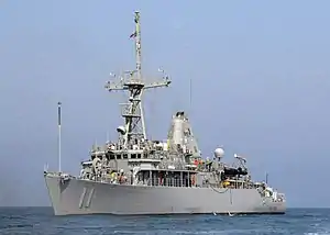 The USS Gladiator (MCM-11) underway off the coast of Bahrain, in August 2007.