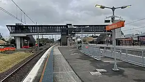 Unanderra Station