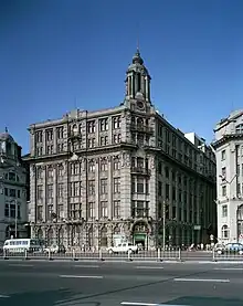 High resolution photograph of the building in 1994