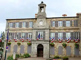 The town hall in Vic-le-Comte