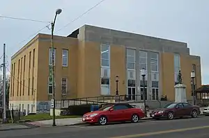 Vinton County Courthouse in McArthur