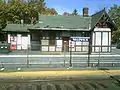 The northbound platform of the Waldwick station; picture taken from the train