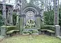 Statue on the grave of Werner Stein