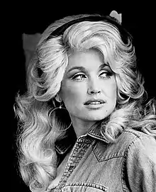 Promotional image of Dolly Parton in 1977