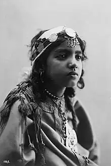 Young Moroccan girl in traditional dress