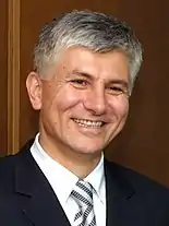 A cropped image of Zoran Đinđić with Bill Gates